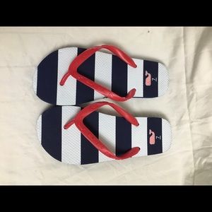 Vineyard Vines flip flops